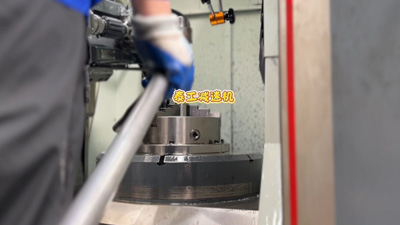 泰工减速机数控滚齿机加工齿轮轴