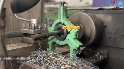 泰工减速机加工齿轮轴现场